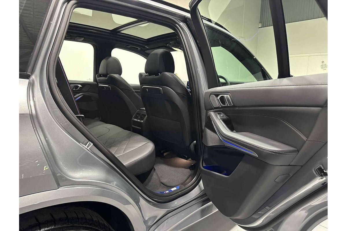 2025 BMW X5 xDrive30d M Sport G05 LCI