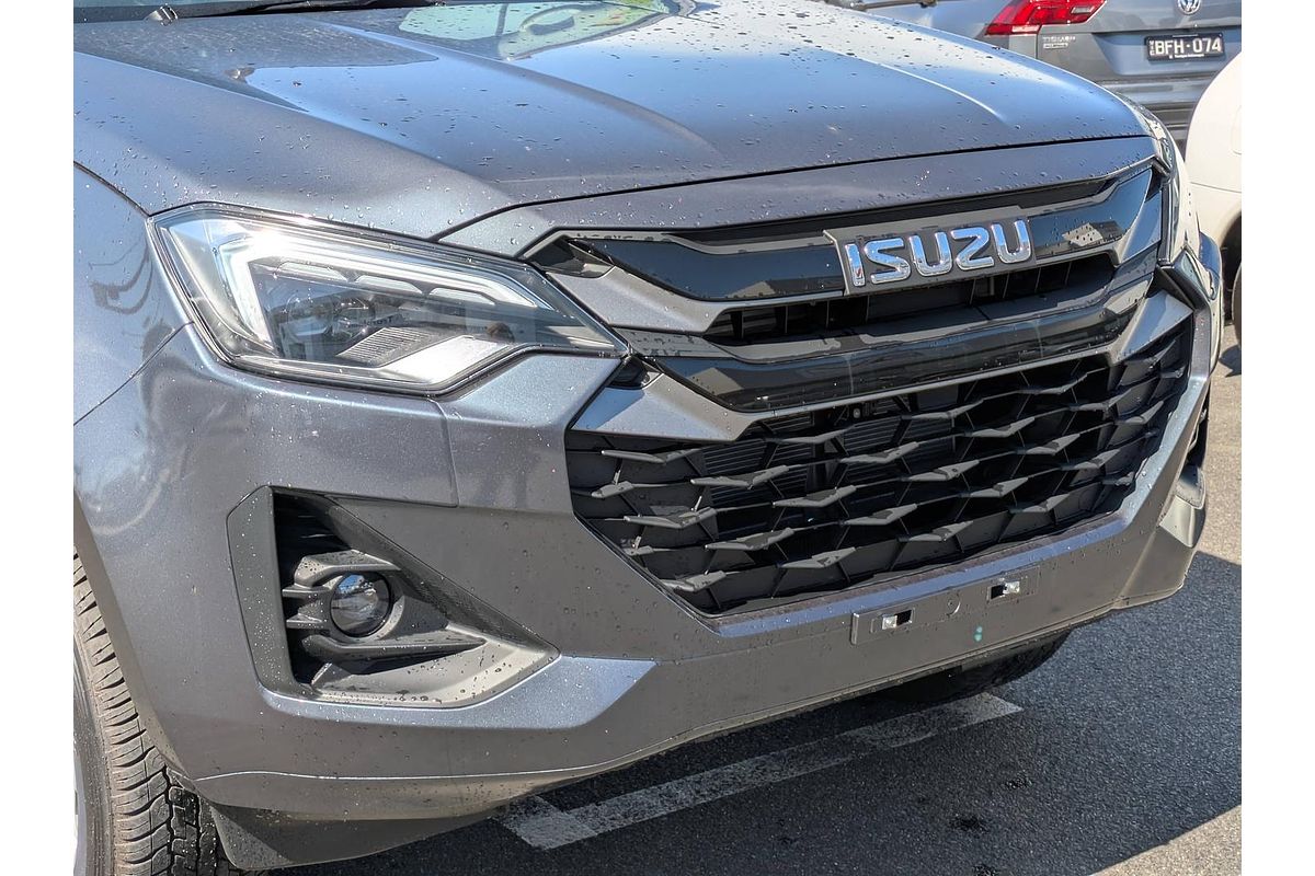 2025 Isuzu D-MAX LS-M 4X4
