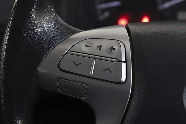 2013 Toyota Hilux SR GGN15R Rear Wheel Drive