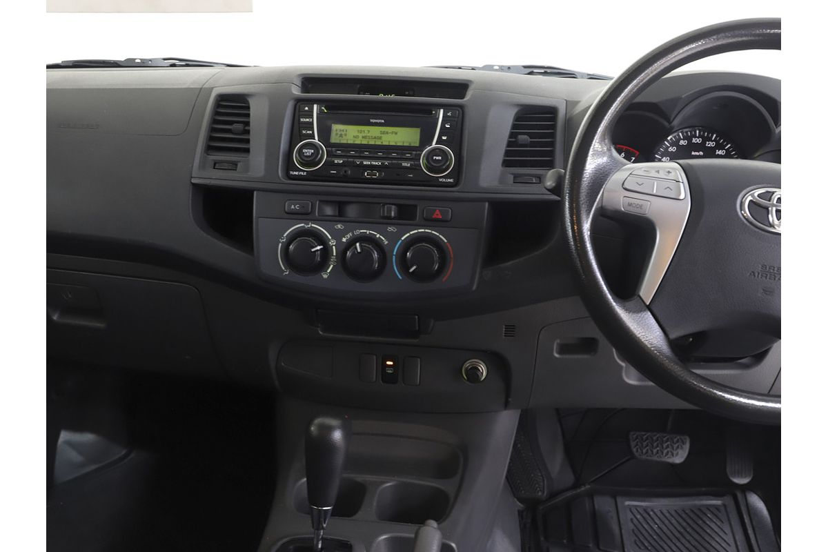 2013 Toyota Hilux SR GGN15R Rear Wheel Drive
