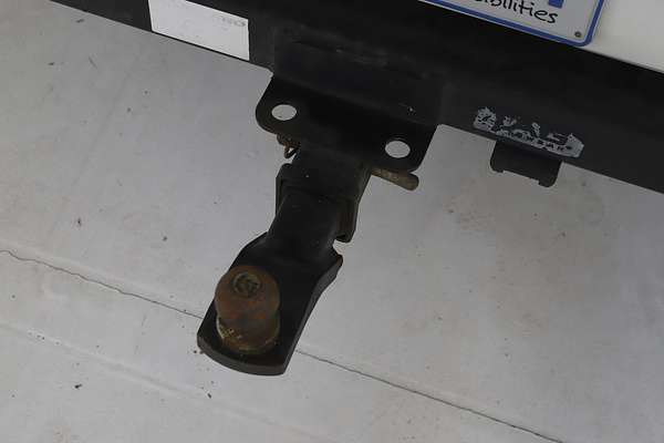 2013 Toyota Hilux SR GGN15R Rear Wheel Drive