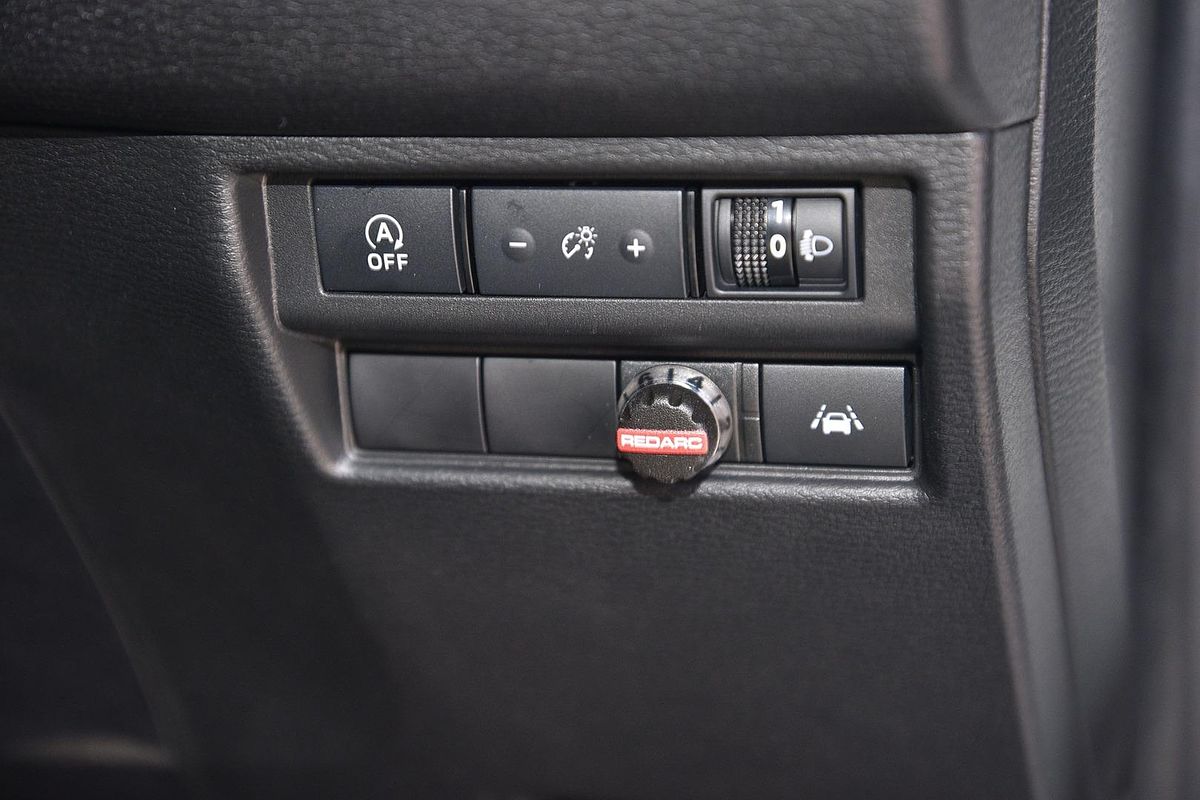 2024 Mitsubishi Triton GLS MV 4X4