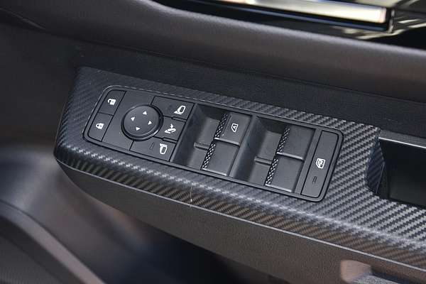 2024 Mitsubishi Triton GLS MV 4X4