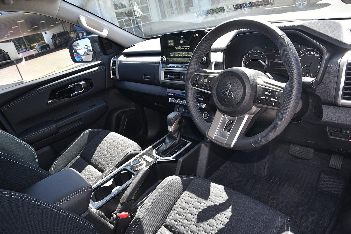 2024 Mitsubishi Triton GLS MV 4X4