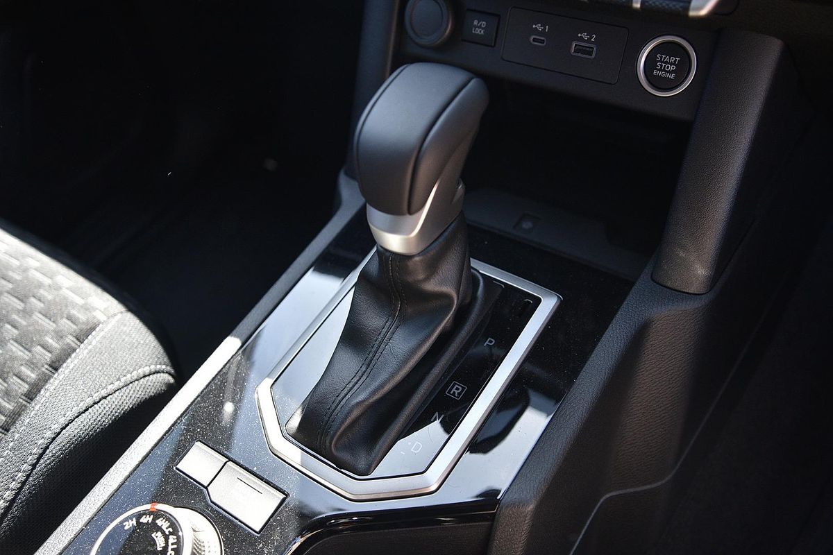 2024 Mitsubishi Triton GLS MV 4X4