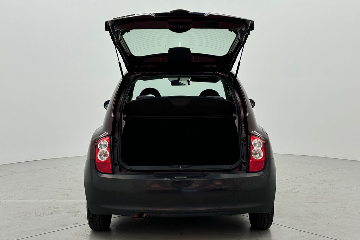 2009 Nissan Micra K12
