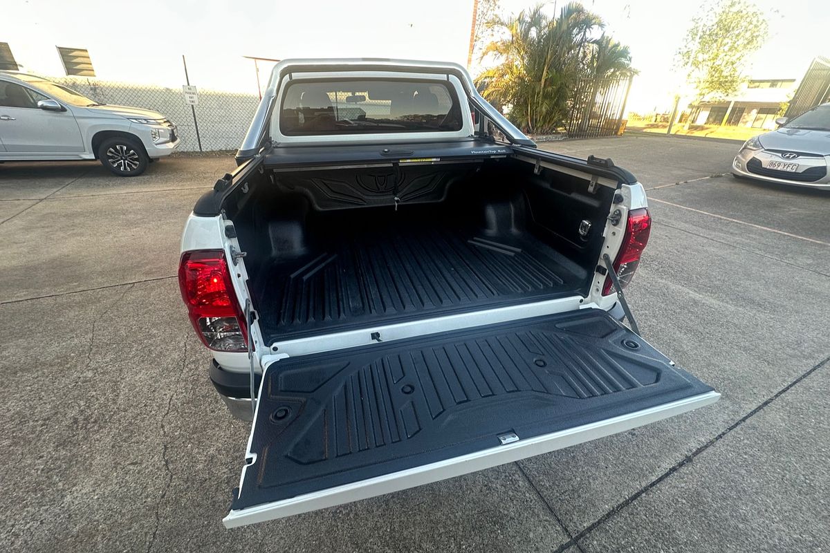 2018 Toyota Hilux SR5 GUN126R