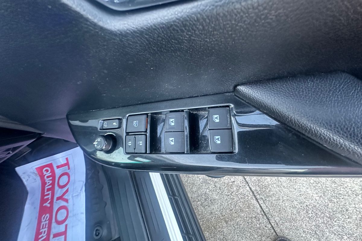 2018 Toyota Hilux SR5 GUN126R