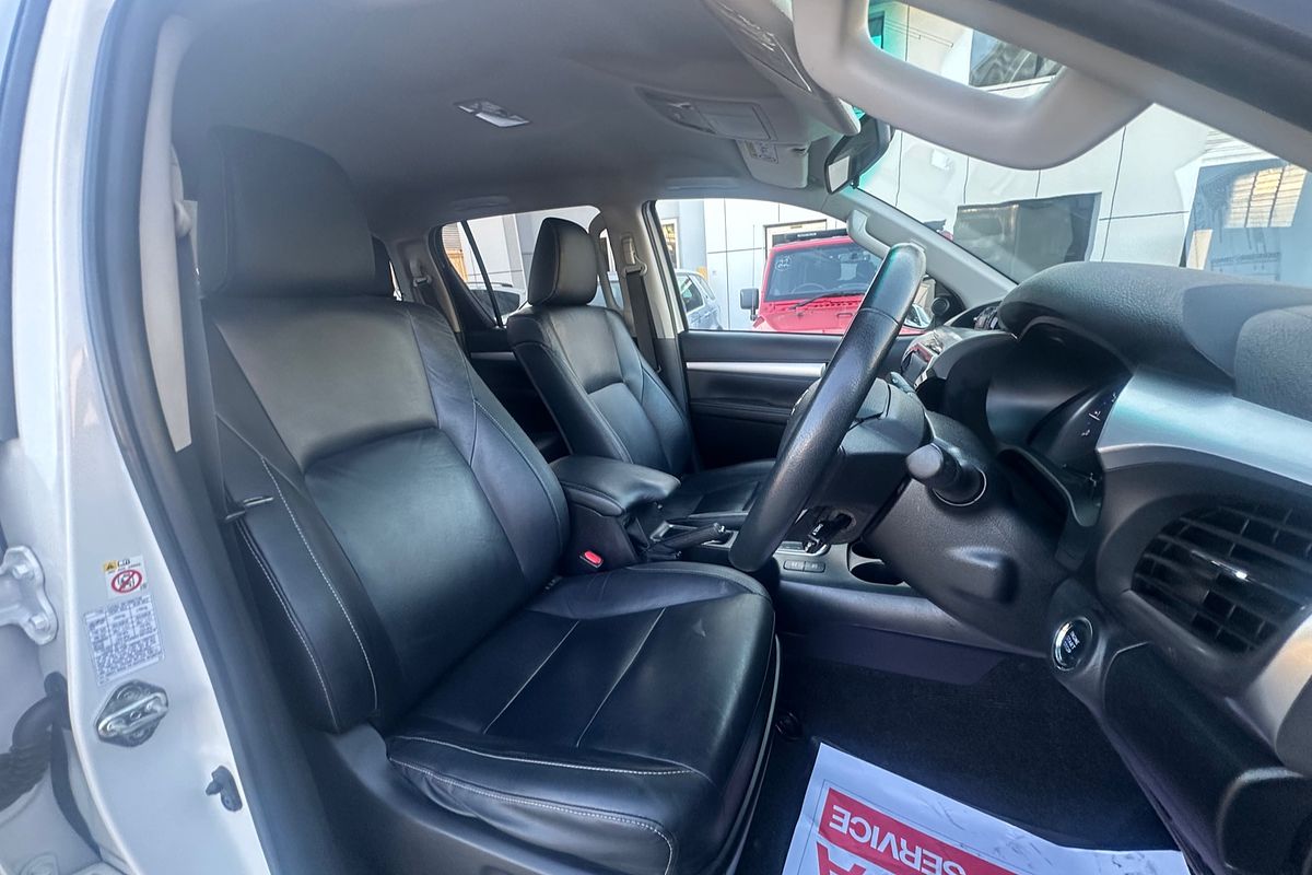 2018 Toyota Hilux SR5 GUN126R
