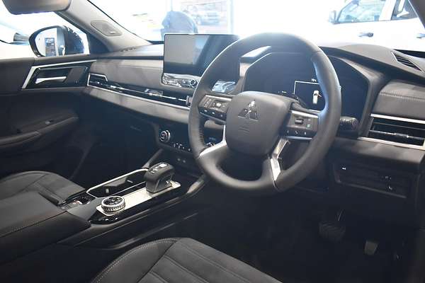 2025 Mitsubishi Outlander Aspire ZM