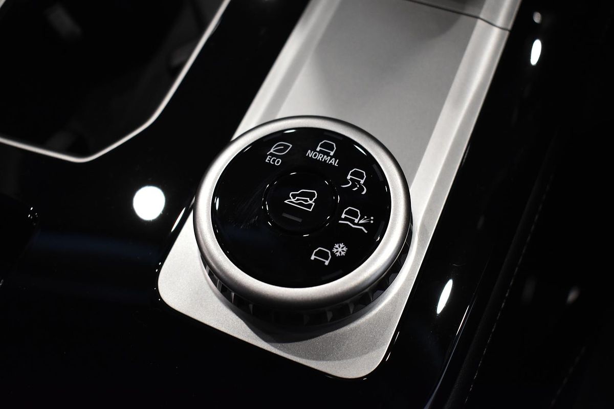 2025 Mitsubishi Outlander Aspire ZM