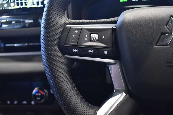 2025 Mitsubishi Outlander Aspire ZM