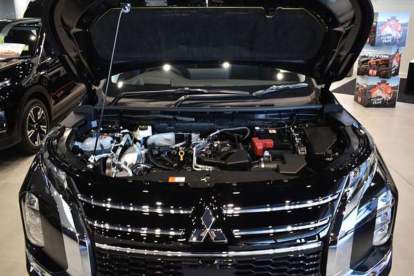 2025 Mitsubishi Outlander Aspire ZM