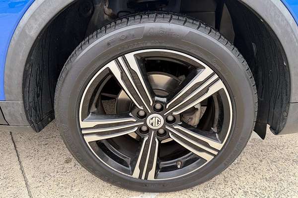 2018 MG ZS Essence AZS1