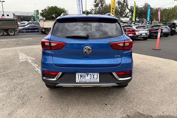2018 MG ZS Essence AZS1