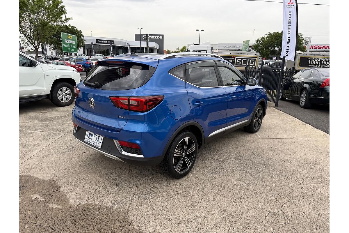 2018 MG ZS Essence AZS1