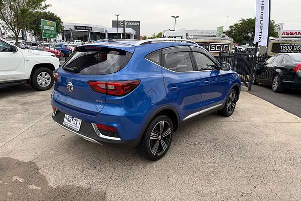 2018 MG ZS Essence AZS1