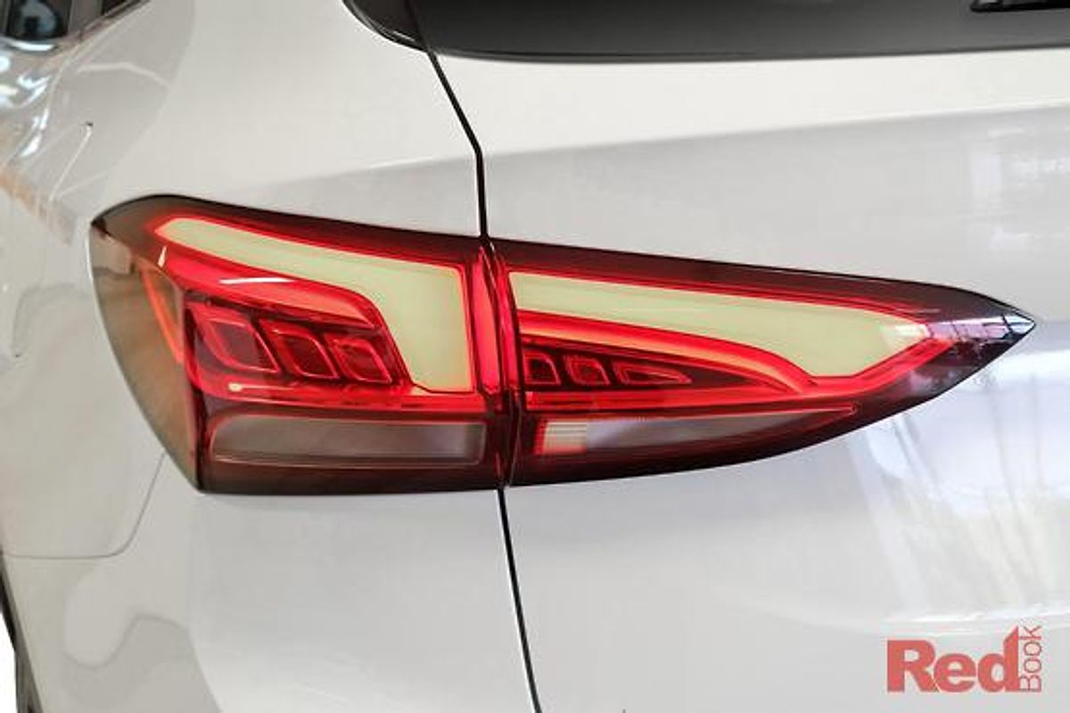 2025 MG ZS Essence ZS32