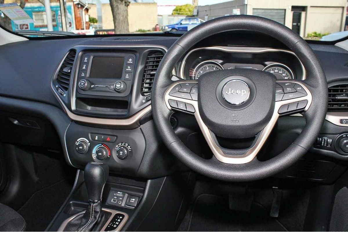 2015 Jeep Cherokee Sport KL