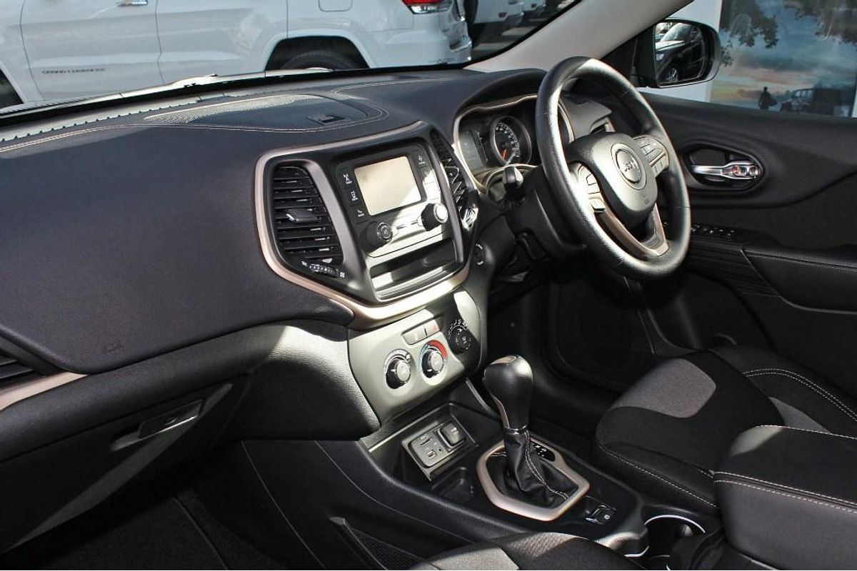 2015 Jeep Cherokee Sport KL
