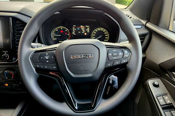 2025 Isuzu D-MAX X-RIDER