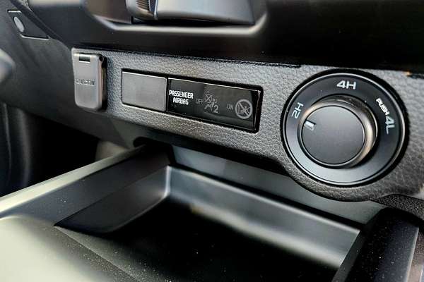 2025 Isuzu D-MAX X-RIDER