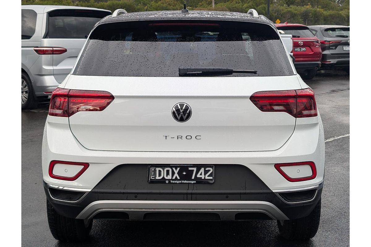 2025 Volkswagen T-Roc 110TSI Style D11