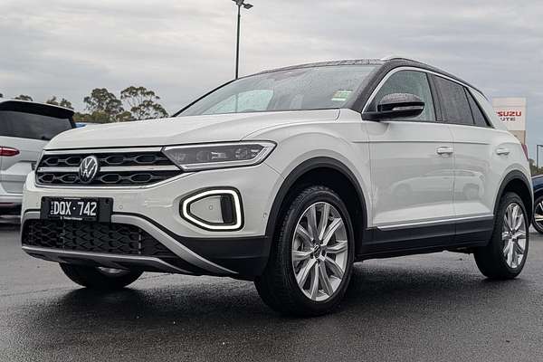 2025 Volkswagen T-Roc 110TSI Style D11