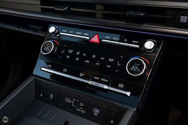 2025 Hyundai Santa Fe Hybrid Calligraphy MX5.V2