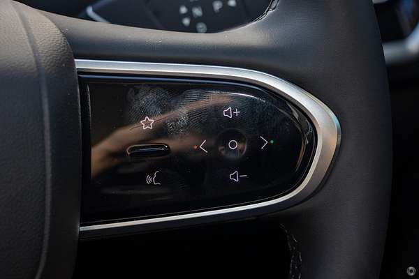 2025 Jaecoo J7 SHS Summit