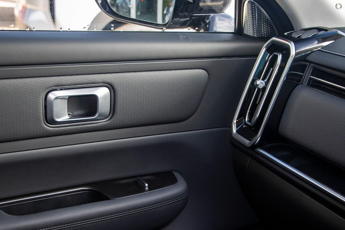 2025 Jaecoo J7 SHS Summit