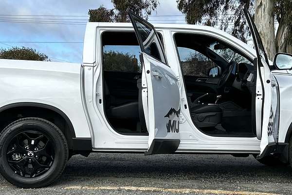 2024 KGM SsangYong Musso Ultimate Q261 4X4 LWB