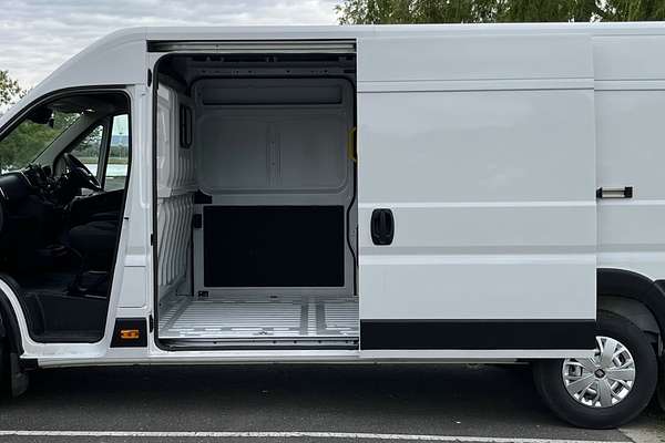 2025 Fiat Ducato Series 9 ELWB