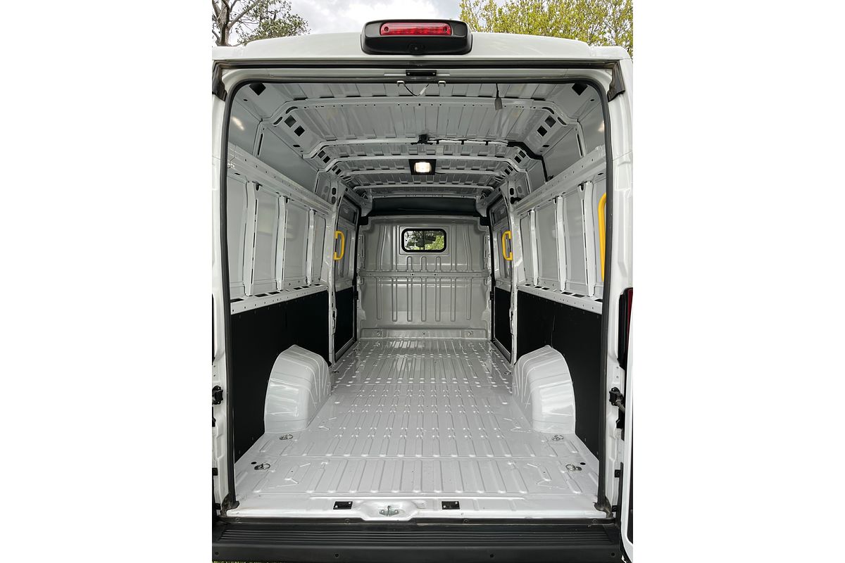 2025 Fiat Ducato Series 9 ELWB