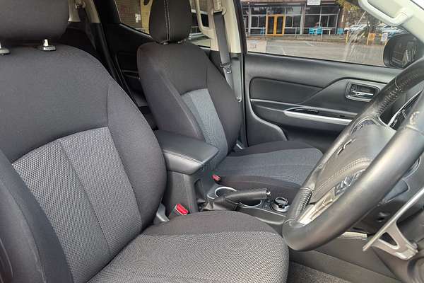 2019 Mitsubishi Triton Toby Price Edition MR 4X4