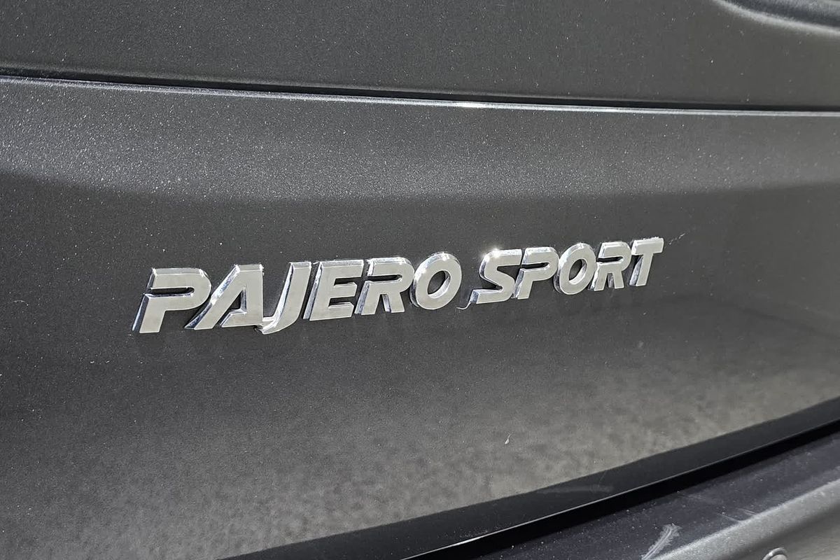 2020 Mitsubishi Pajero Sport Exceed QF