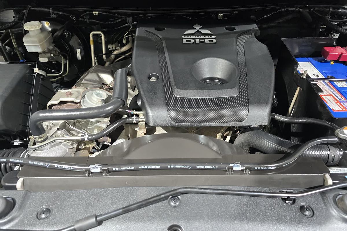 2020 Mitsubishi Pajero Sport Exceed QF