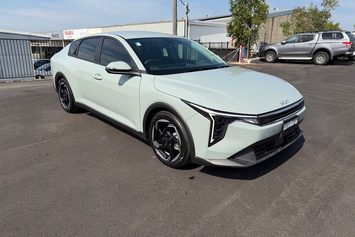 2025 Kia K4 Sport+ CL4m