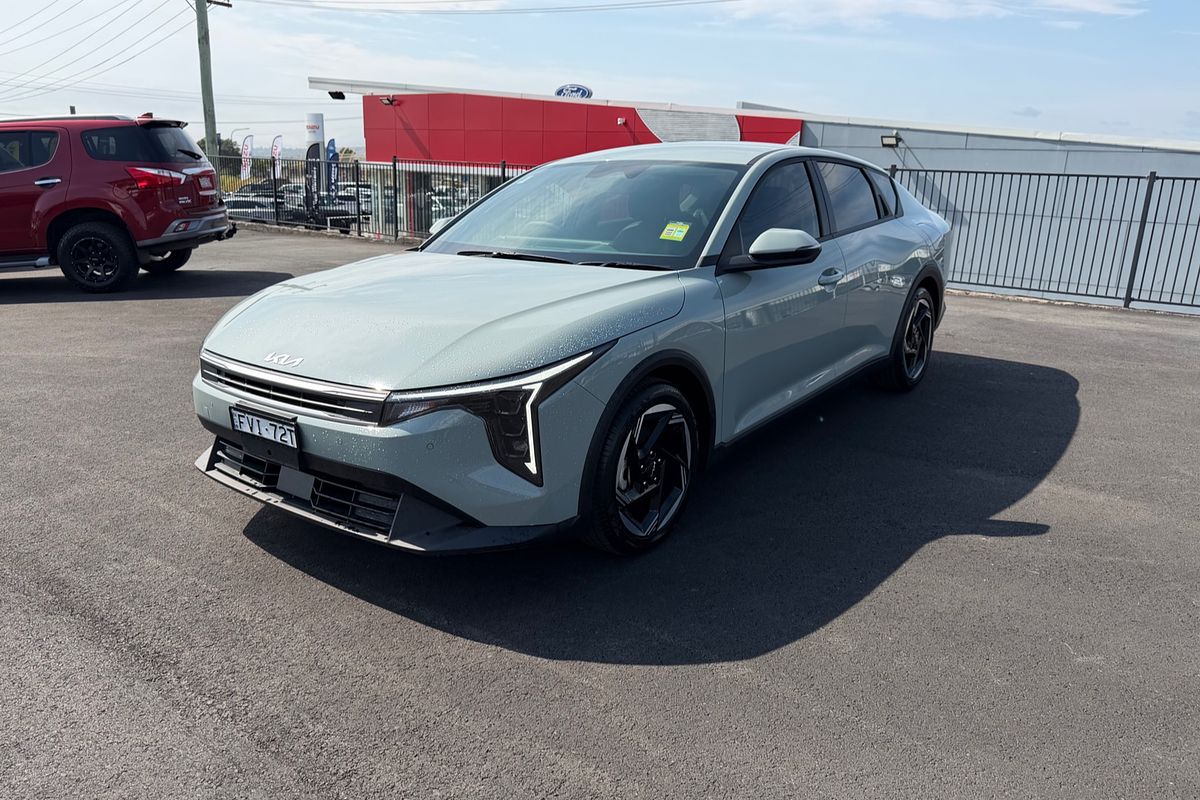2025 Kia K4 Sport+ CL4m