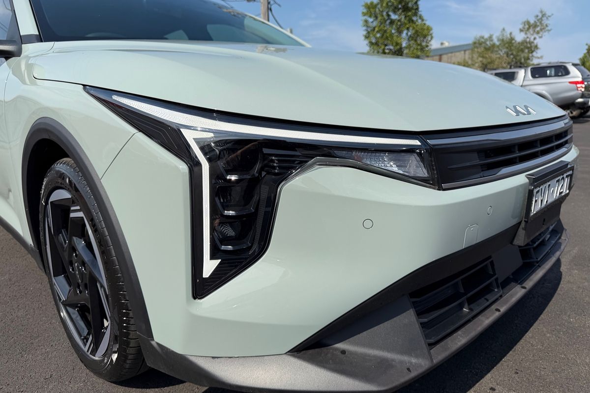 2025 Kia K4 Sport+ CL4m