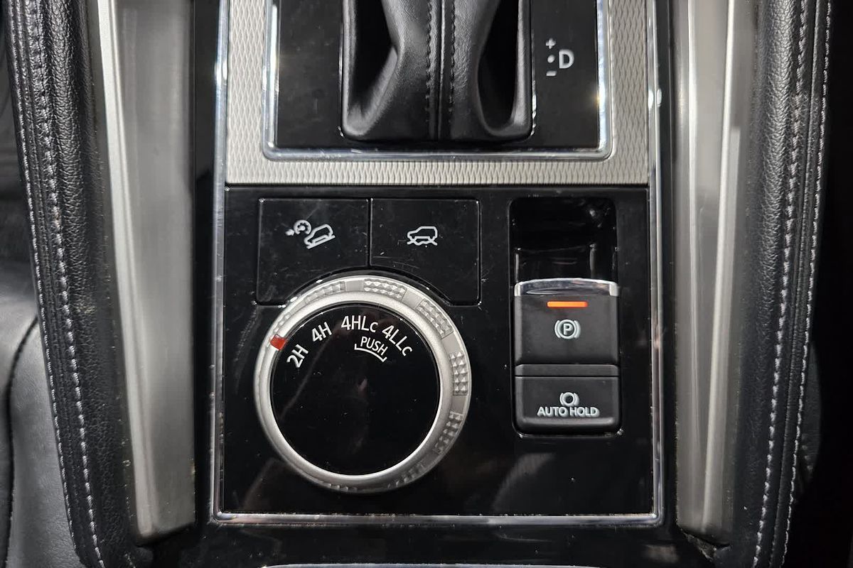 2020 Mitsubishi Pajero Sport Exceed QF