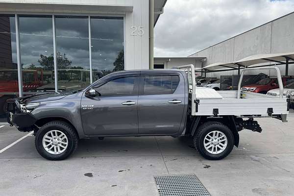 2022 Toyota Hilux SR5 GUN126R