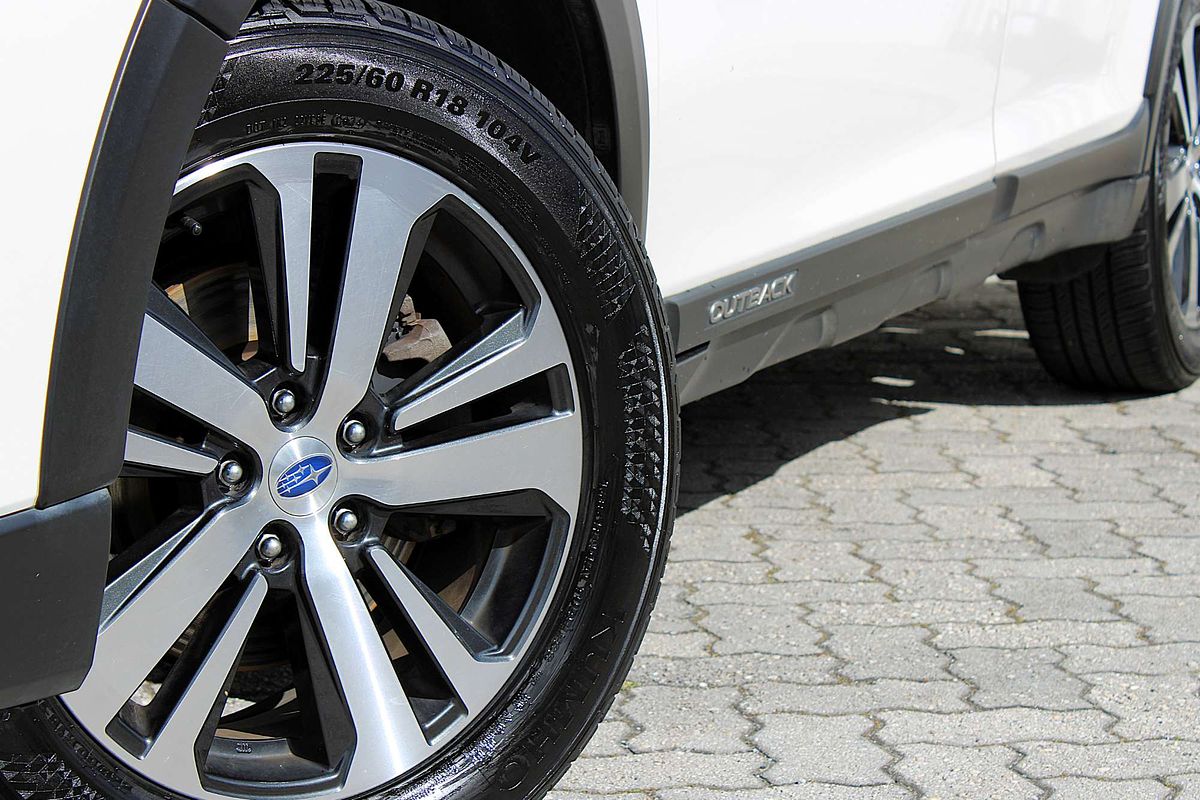 2019 Subaru Outback 2.5i Premium 5GEN