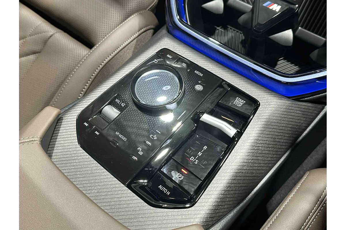 2025 BMW X3 30e xDrive G45
