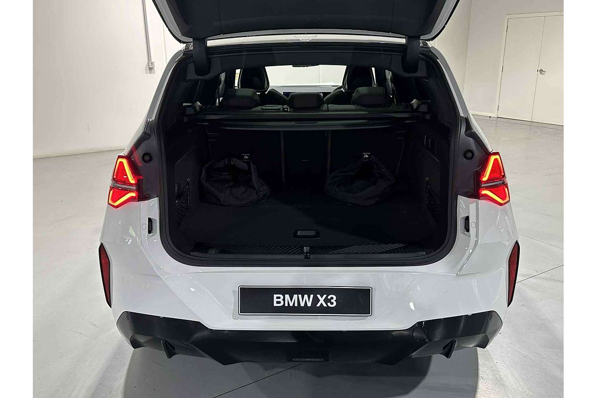 2025 BMW X3 30e xDrive G45