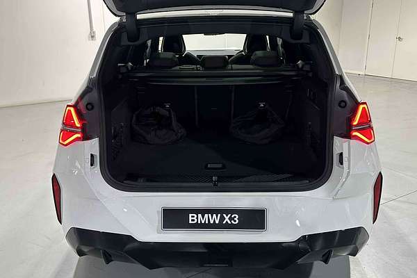2025 BMW X3 30e xDrive G45