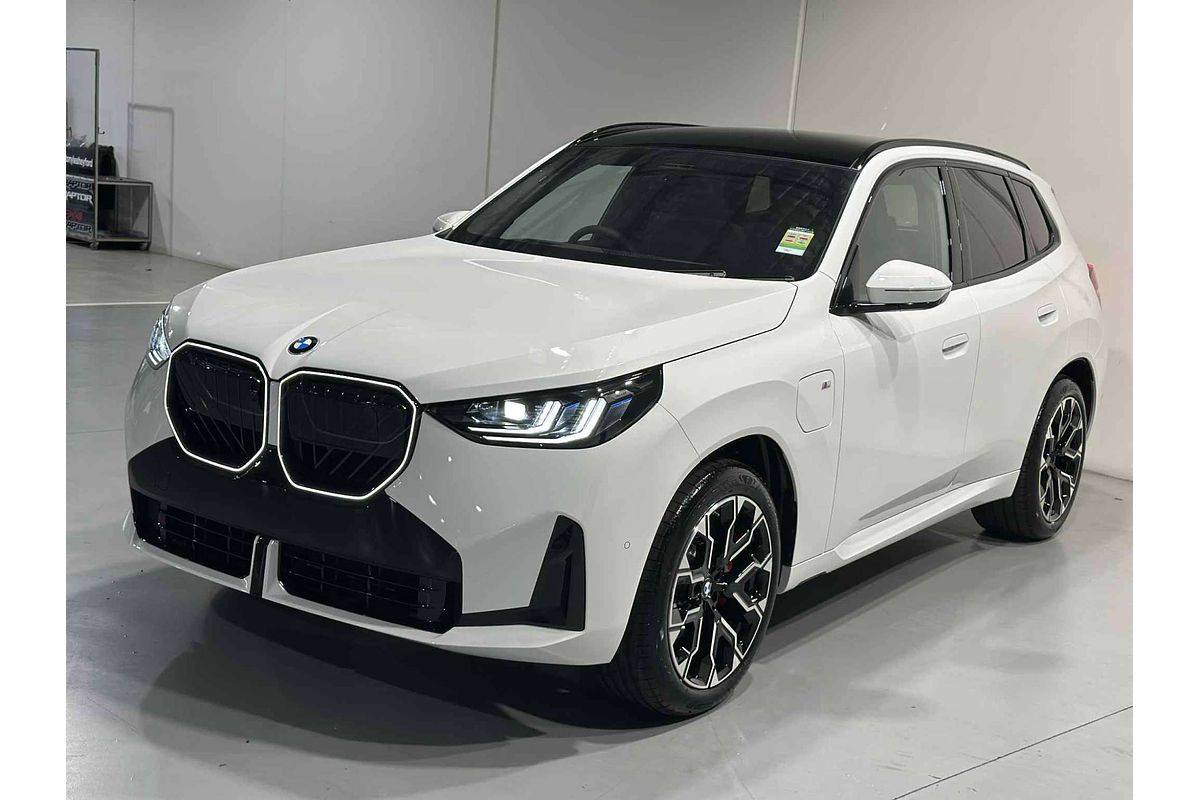 2025 BMW X3 30e xDrive G45