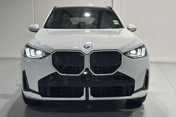 2025 BMW X3 30e xDrive G45