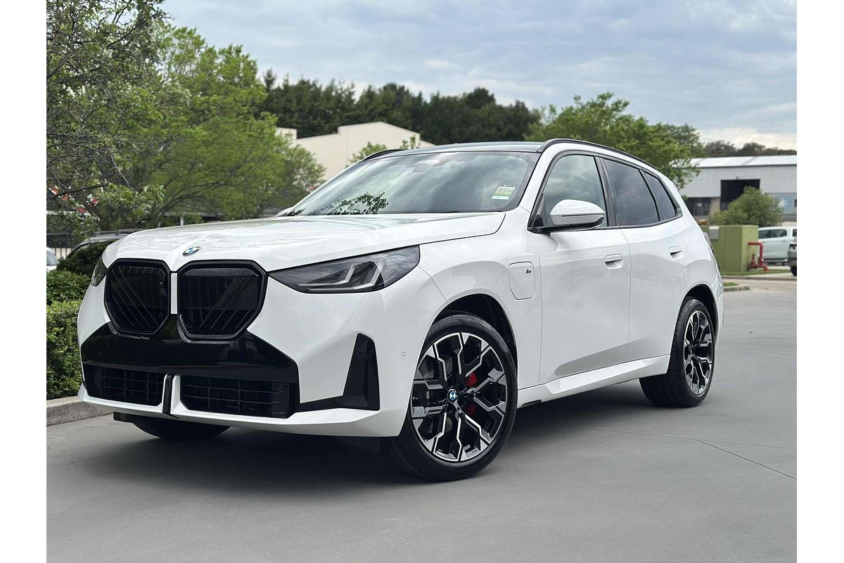 2025 BMW X3 30e xDrive G45
