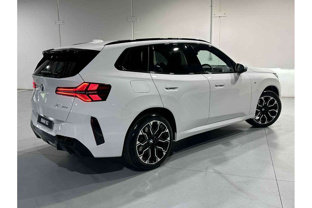 2025 BMW X3 30e xDrive G45